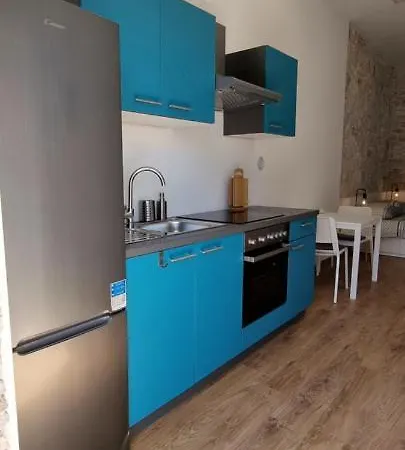 Central Studio Apartment Pula Extérieur photo