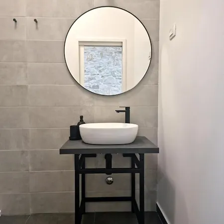 Central Studio Apartment Pula Extérieur photo