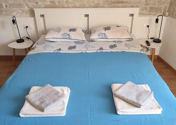 Central Studio Apartment