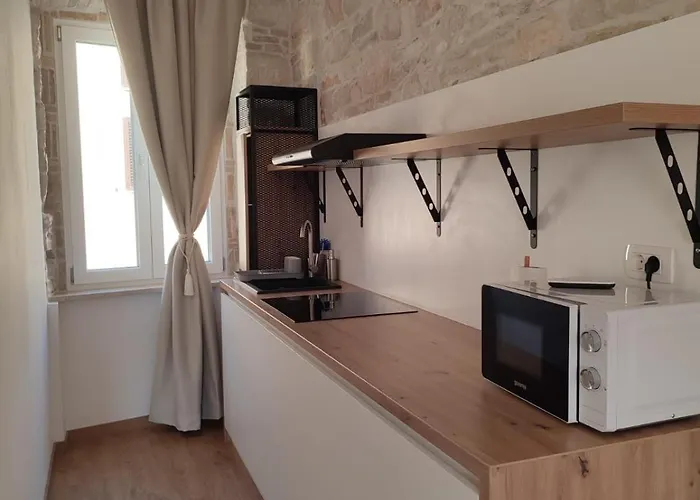 Central Studio Apartment